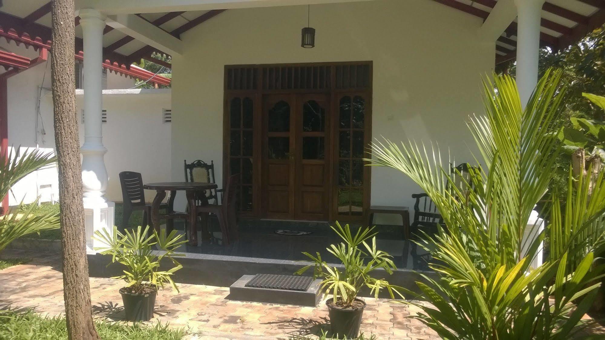 Sigiri Holiday Inn Inamaluwa المظهر الخارجي الصورة