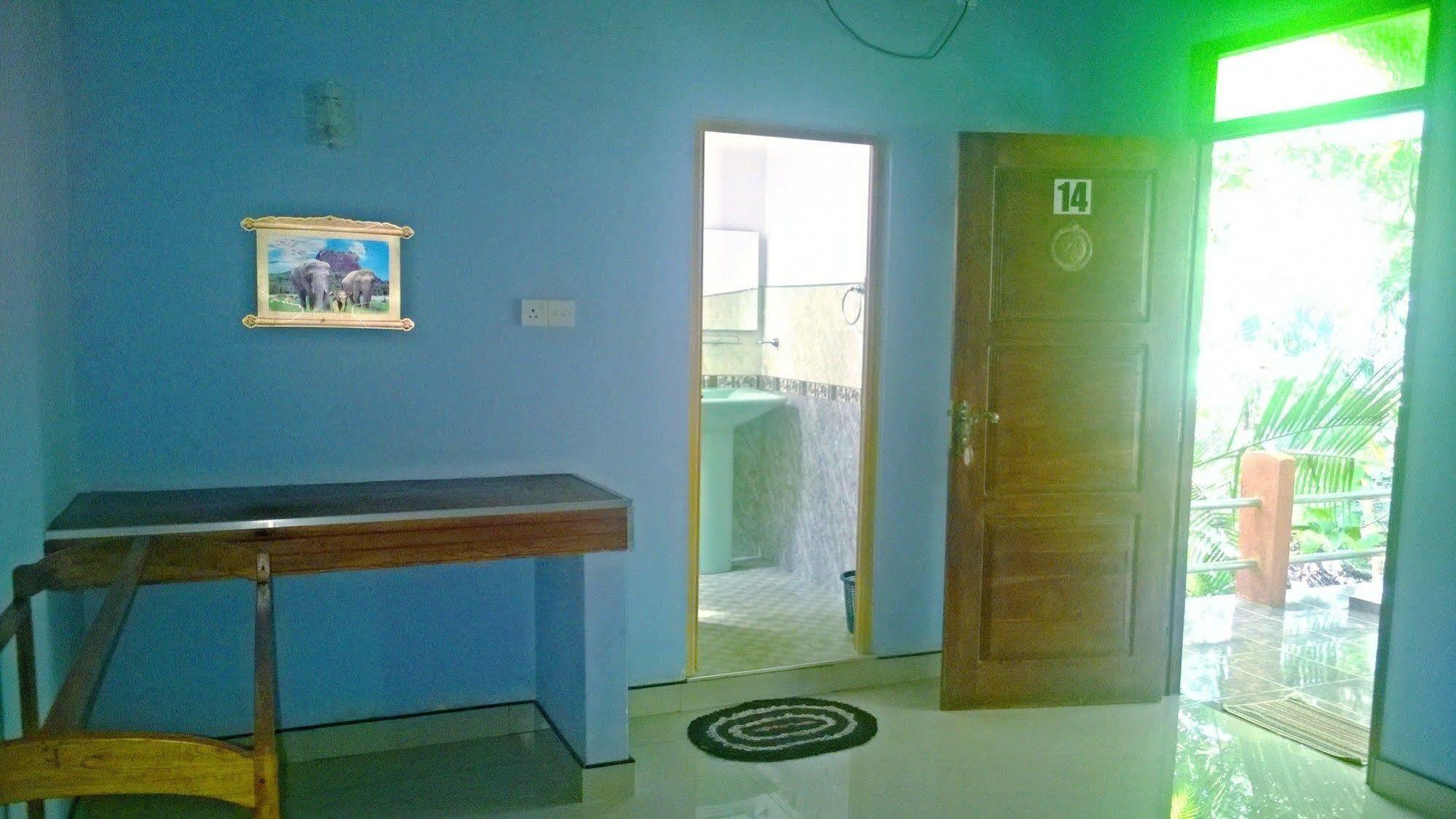 Sigiri Holiday Inn Inamaluwa المظهر الخارجي الصورة